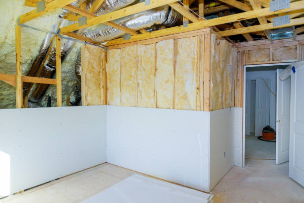 Best Insulation Installation Services in Bunk Foss, WA